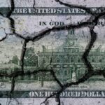 Robert Kiyosaki Sees Bitcoin Crash as a Gift—Says US Is Bankrupt, Dollar Dying